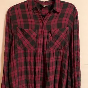 3/$32 Express Sz L Cranberry/Black plaid flannel shirt. EUC.